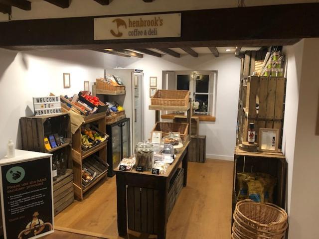 The Horse & Groom Stow-on-the-Wold Bagian luar foto